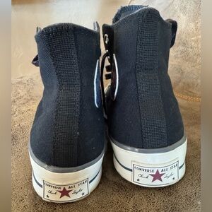 Converse Black and White High-Top Sneakers (EUR 40)